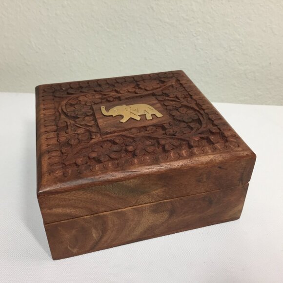 Vintage Carved Wood Box with Brass Elephant Inlay Trinket Container - Picture 2 of 6